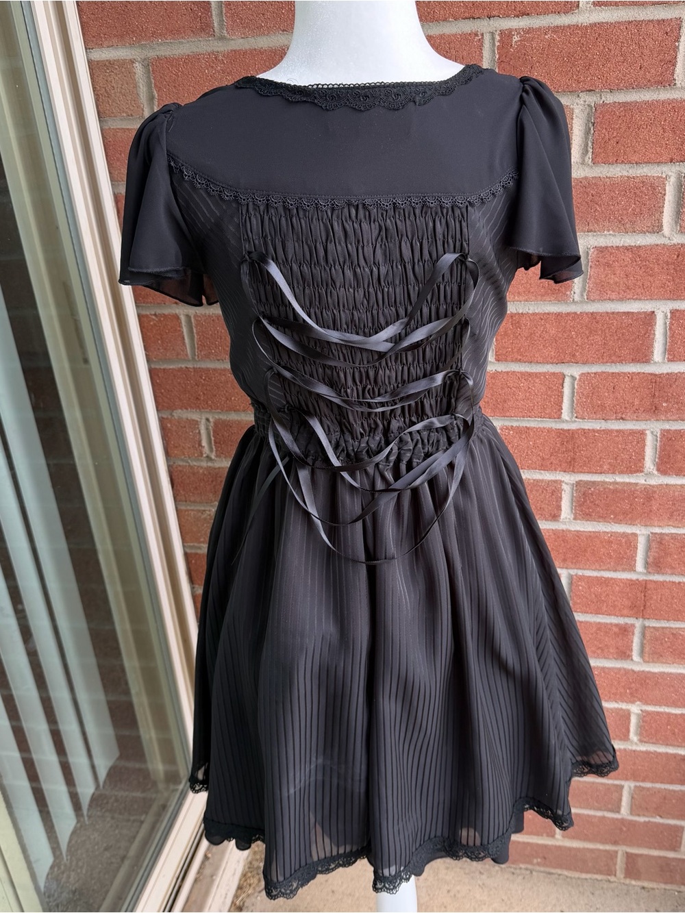 Black Axes Femme dress - Picture 4 of 6